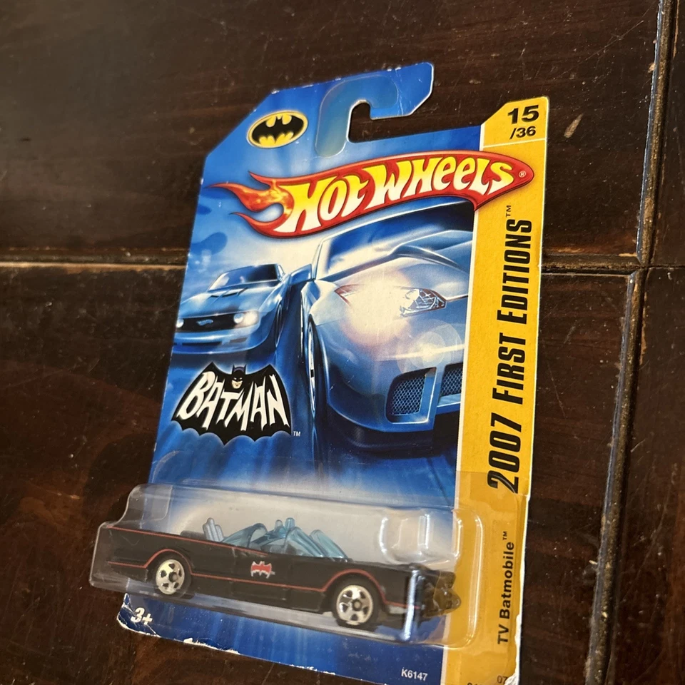 Hot Wheels 2007 First Editions Batman TV Batmobile Diecast Cars Superheroes - Image 3 of 4