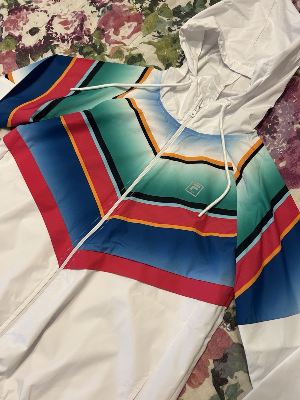 Giacca a vento Fila vintage ? piccola