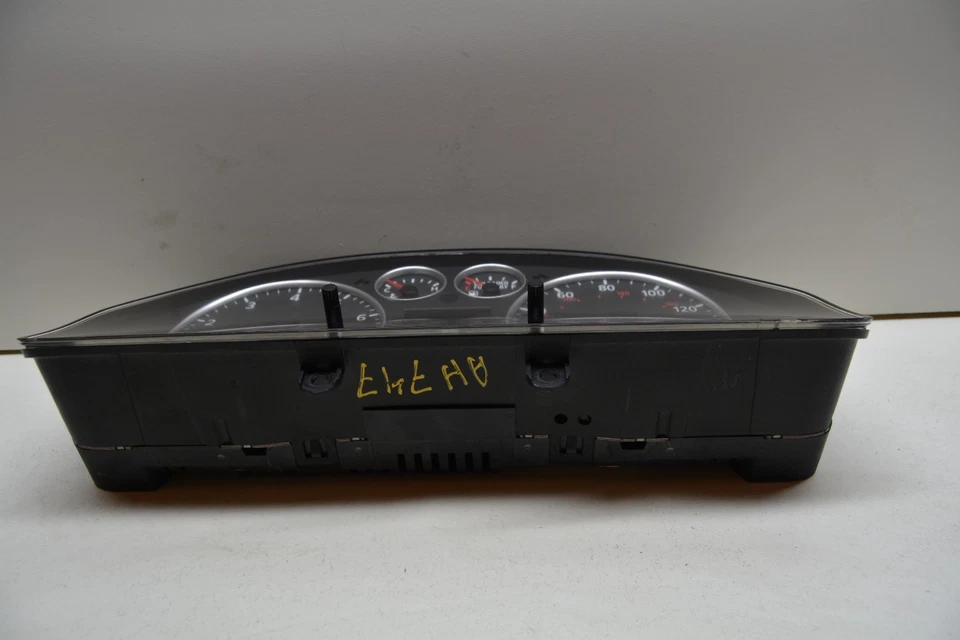 2002-2004 AUDI A6 INSTRUMENT SPEEDOMETER CLUSTER MILES 183400 OEM, 257-50425A - Image 2 of 4