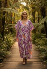 VTG Muumuu Kaftan Tropical Nylon Dress Floral House Dress Nightgown Sz M/L