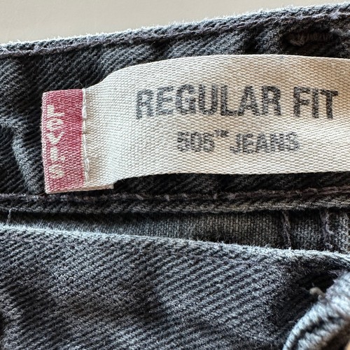Pantalones de mezclilla rectos de corte regular Levis 505 para hombre 36x32 negros vintage reales 34x31 EE. UU. - Imagen 9 de 11