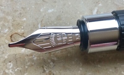 Graf von Faber-Castell, Füller, Tamitio, Kalligraphie Füller, Schwarz Graf von Faber-Castell, Füller, Tamitio, Kalligraphie Füller, Schwarz