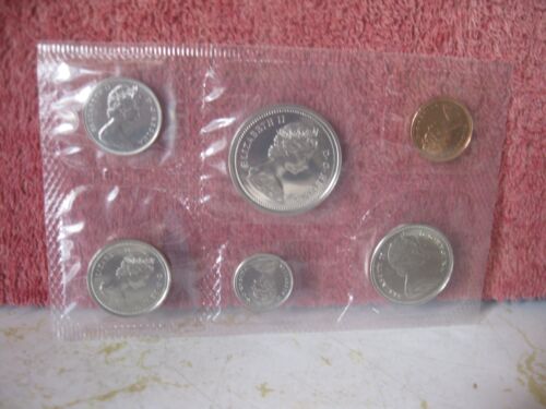 1973 CANADIAN UNCRICULATED COIN SET BU+ IN ORIGINAL ENVELOPE - Picture 3 of 4