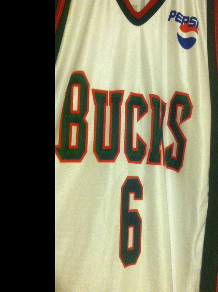 Camiseta Andrew Bogut Bucks Equipo Mediana M Milwaukee Baloncesto NBA Parque Antony 6 Foto 2 de 4