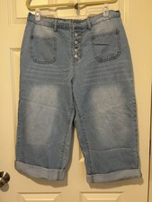 Women's Light Blue Denim Cropped Wide-Leg Pants Button Elastic Waist Pockets