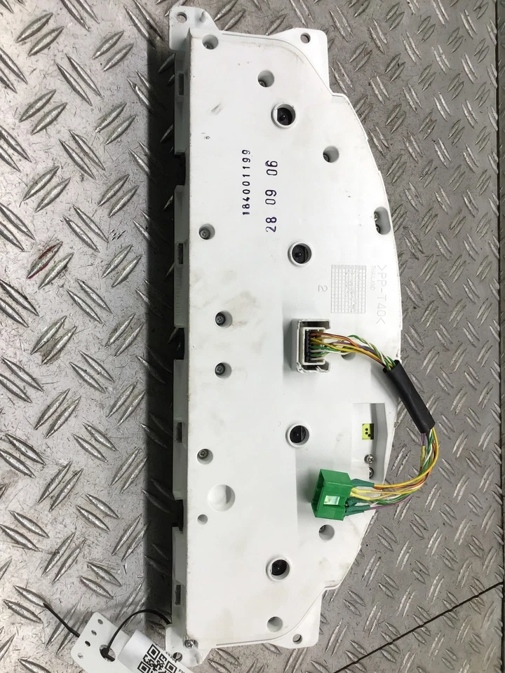 Tacho Volvo V70 II Kombi (P26) 2.0 132kW 180PS 8673802 Kombiinstrument - Bild 2 von 2