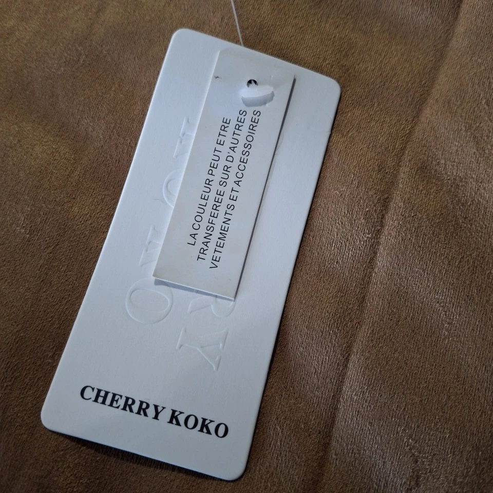 Cherry Koko 3/4 Sleeve Bodycon Dress in Tan Faux Suede – Size Large (8) - Image 4 of 4