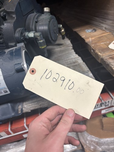 LEESON C4C17NK2B 102910.00 MOTOR RPM 1725 60 HZ NEW NO BOX - Picture 2 of 5