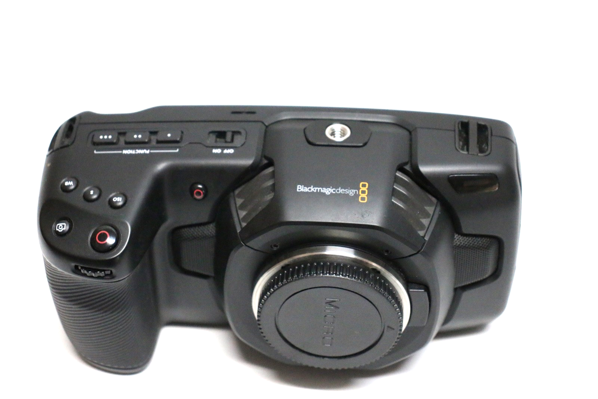 Blackmagic Design Pocket Cinema Camera 4K With SmallRig Cage