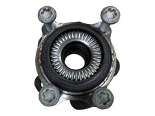 33406899174 Wheel hub with bearing bmw 2'' G42 2'' U06 Active Tourer