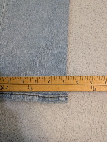 Levis Jeans Mens 32x32 Blue 513 Slim Straight American Stretch Light Wash Denim - Picture 8 of 9