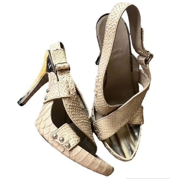 Sandales élingue en cuir gaufré gris clair Dior gris python, taille 35,5