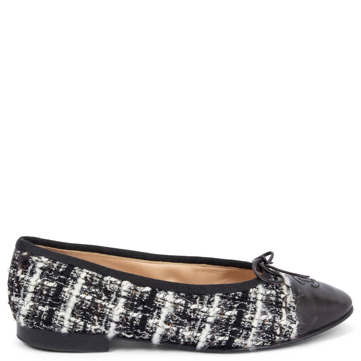 Tweed ballet flats Chanel Black size 38.5 EU in Tweed - 36239579