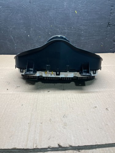 2015 Lincoln MKT Speedometer Instrument Gauge Cluster I5090 DG1 - Picture 3 of 7