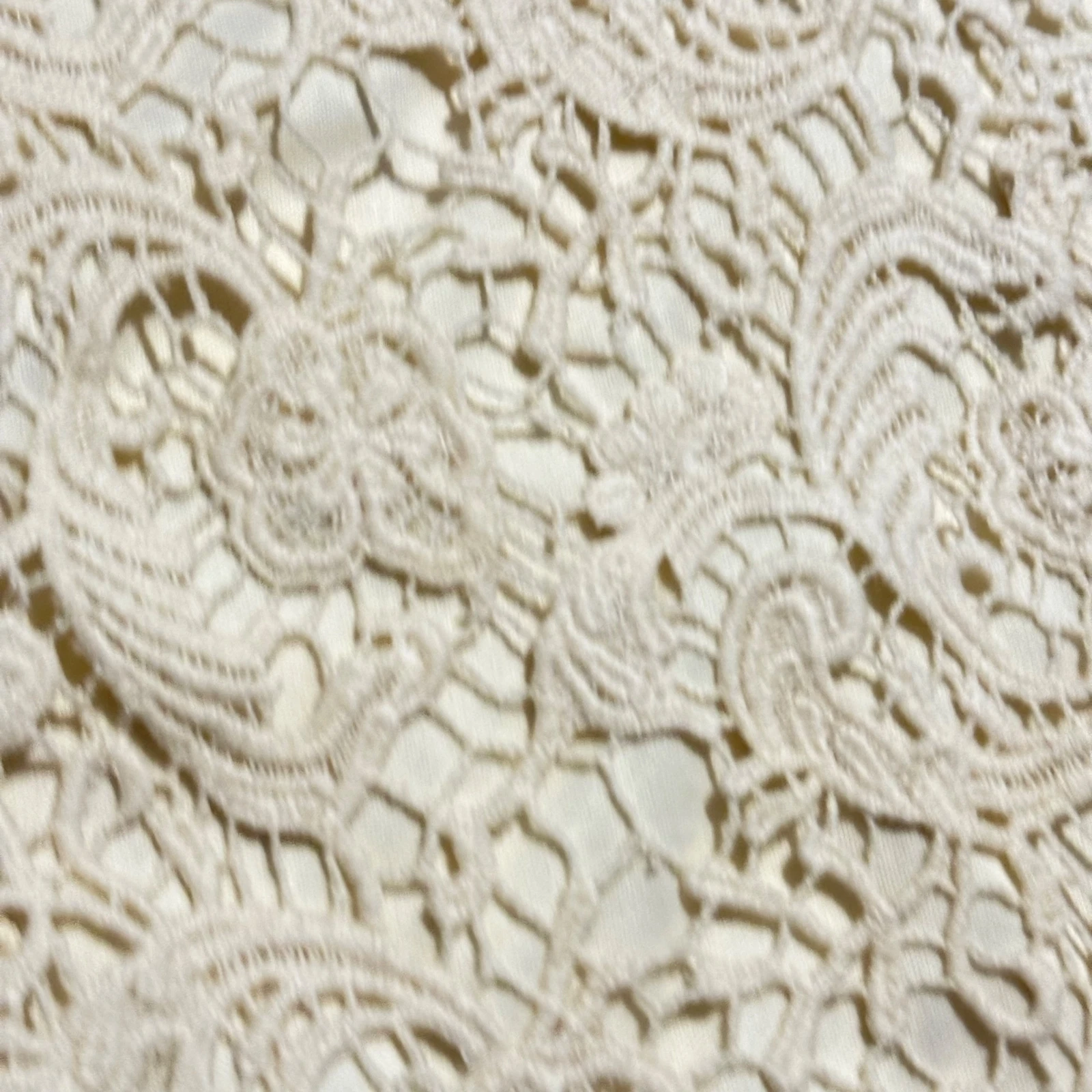 OFF WHITE Abito corto pizzo scintillante e fade bianco sporco Urban Outfitters Cottagecore