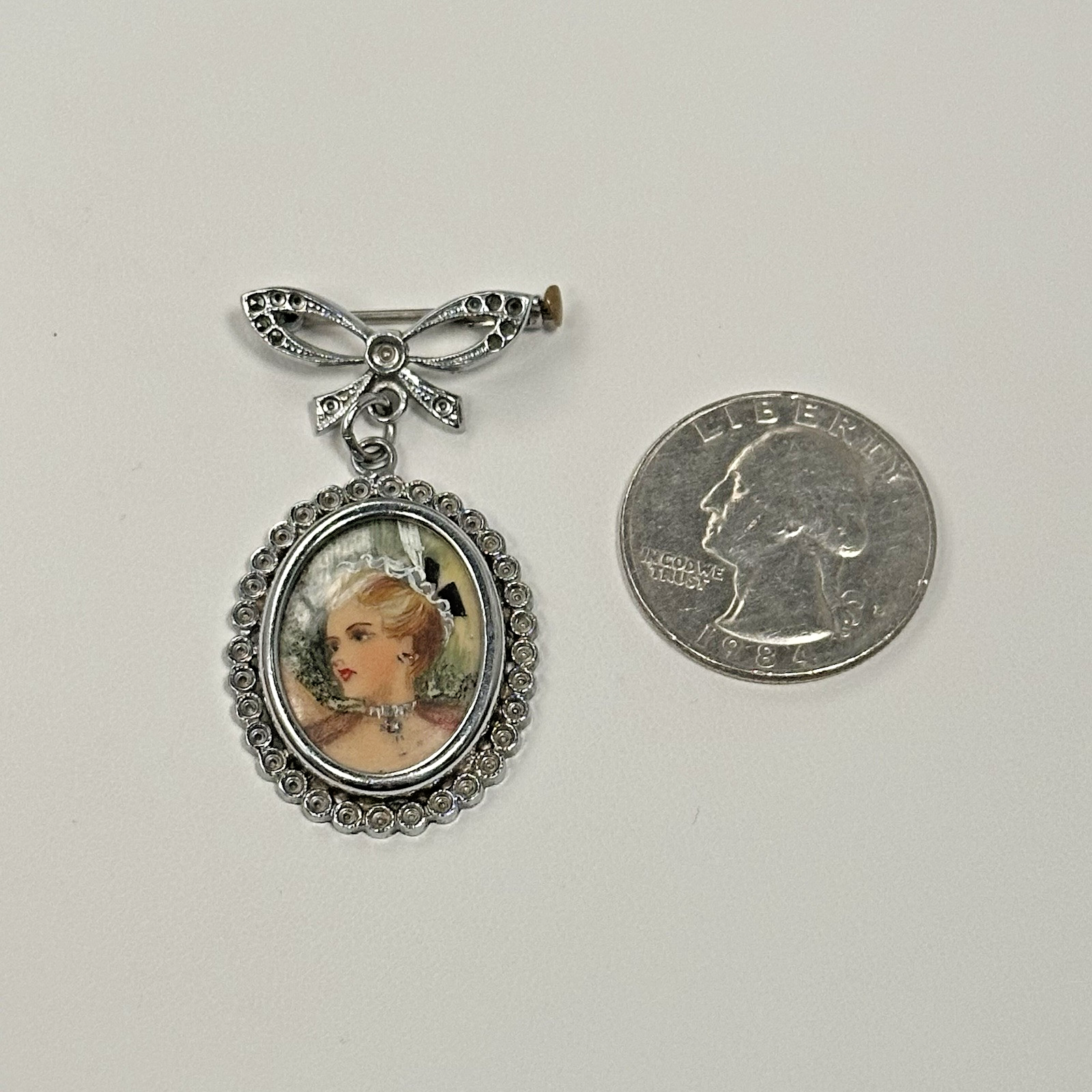 Picture 2 of 24
