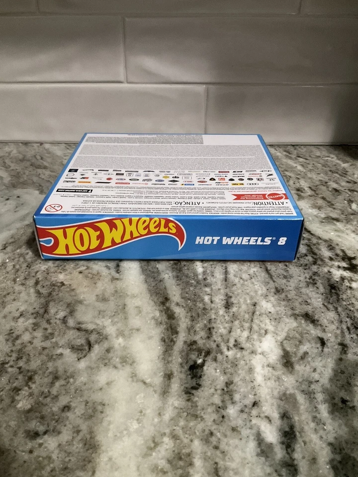 Paquete de 8 Hot Wheels 2023 error primer coche. Sin neumáticos Honda Civic VW GTI Porsche 2024 Foto 3 de 4