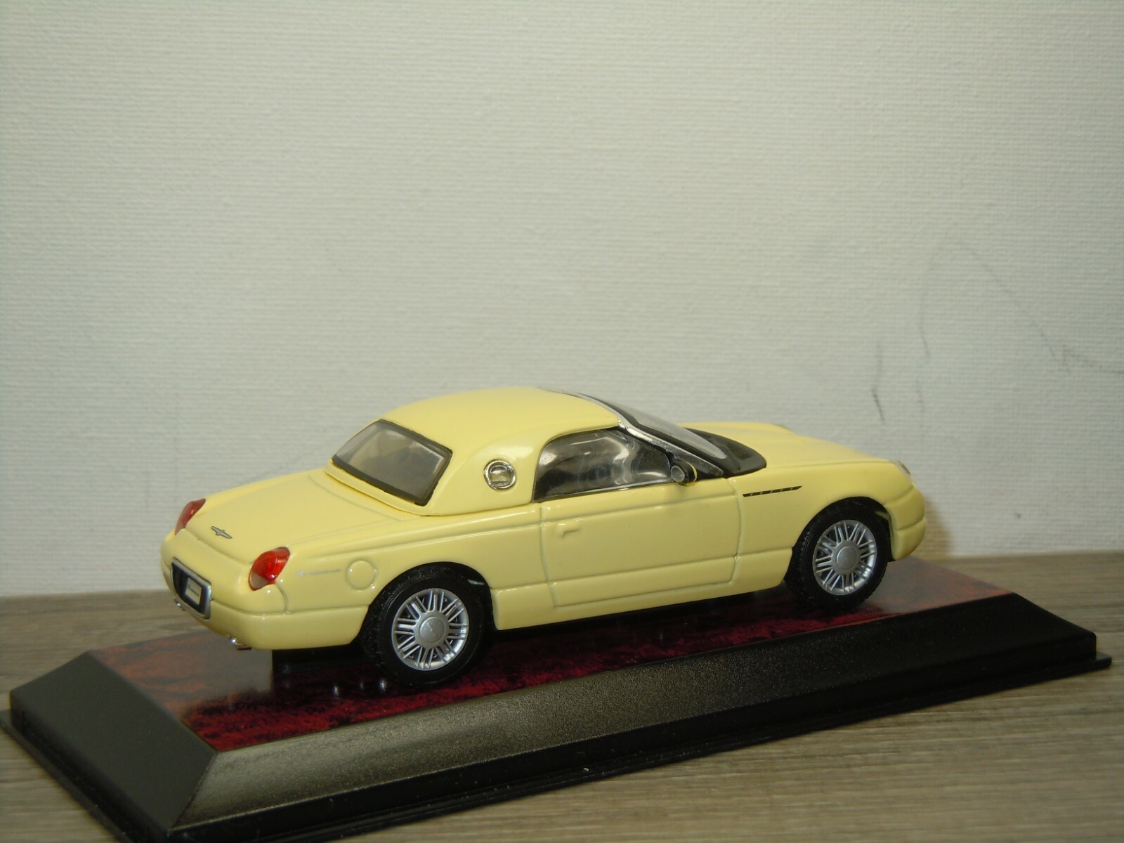 Picture 3 of 3