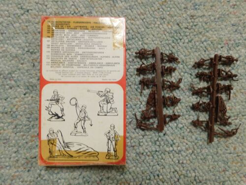 Atlantic of Italy 1/72 Box# 101 WW2 Italian paratroopers Lot 2 - Picture 2 of 2