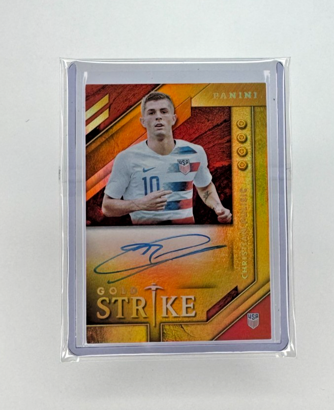 2019 Panini Christian Pulisic GOLD STRIKE ON-CARD AUTO #GS-CP