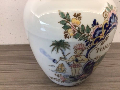 VINTAGE DELFT STYLE VERY DECORATIVE TOBACCO JAR WITH LID - Picture 4 of 17
