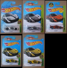 Hot Wheels McLaren P1 HW Exotics Workshop White Silver Yellow Copper 5 Cars