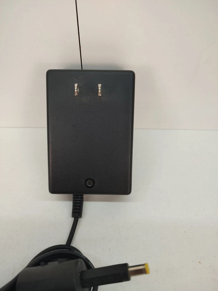 Kodak AC Adapter 7V 1.8A for Kodak Digital Camera ASW0718 Genuine OEM Part - Image 4 of 4