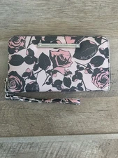 Betsey Johnson Black Floral Wristlet Wallet Zip Around FLAWED