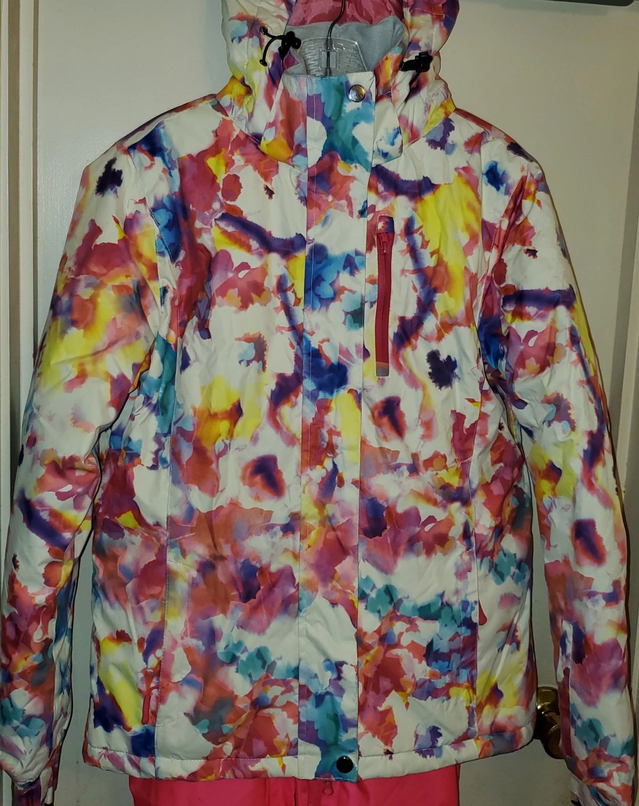 Snow Jacket Women’s Insulated Pink Multicolor Hood Snowboarding Ski Jacket