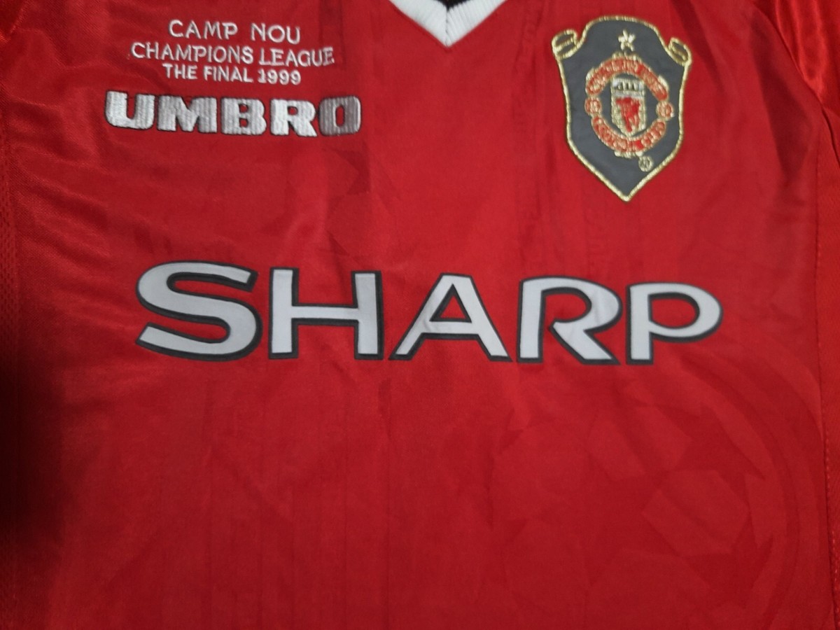 Umbro Manchester United Champions League Final 1999 jersey Umbro Manchester United Champions League Final 1999 jersey