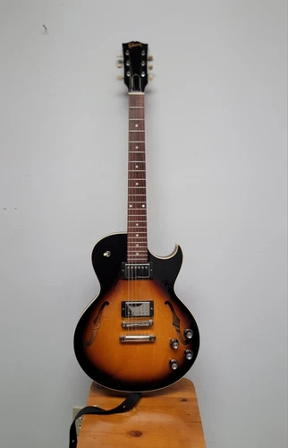 Gibson ES-235 Gloss Sunburst 6-String Electric Spanish Guitar  **READ**