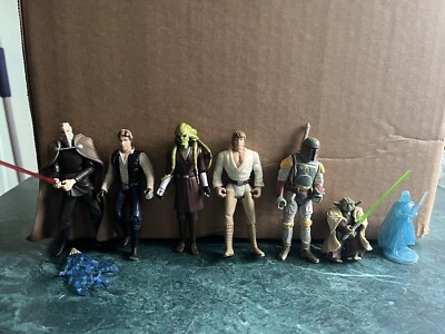 Star Wars Varied Lot of 7 Action Figures - See Description