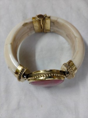 Natural Buffalo Bone Bangle With Natural Agate Pink Gemstone Bracelet Jewelry