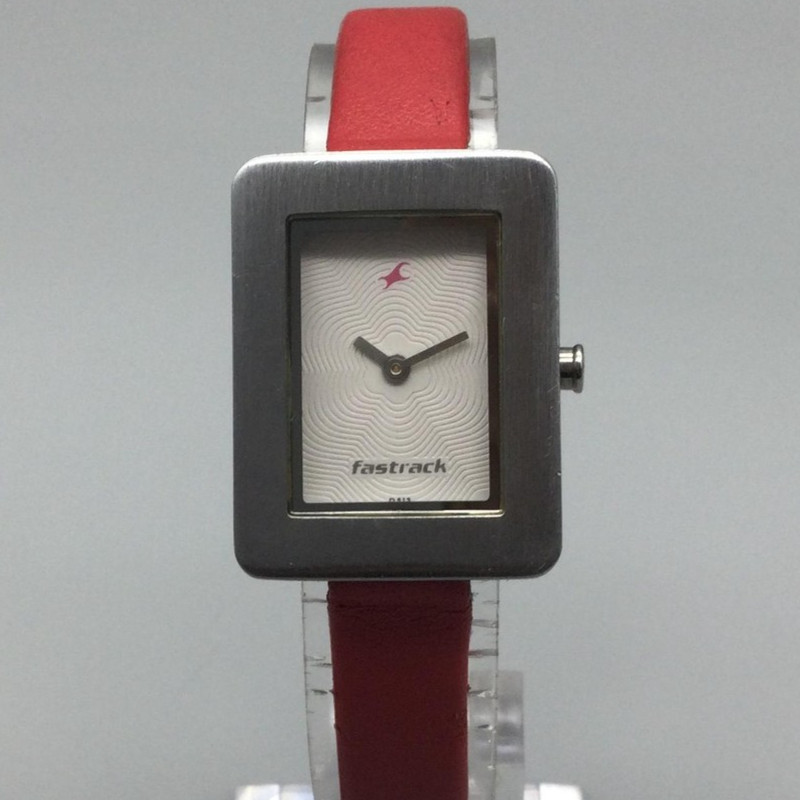 Fastrack Watch Womens 23mm Rectangular 30M Red Le… - image 1