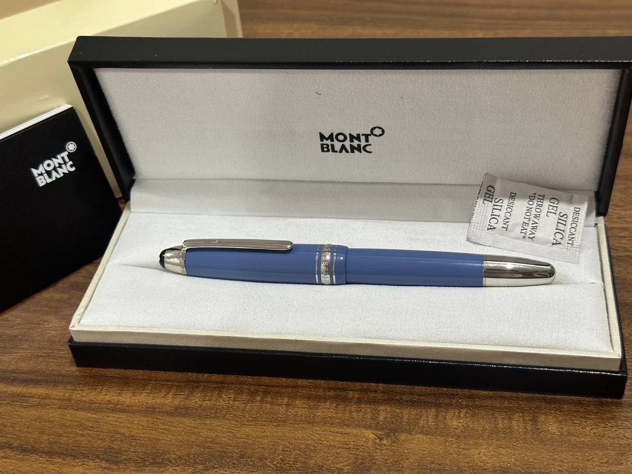 Montblanc Glacier Rollerball Pen Blue Platinum Classique Germany New in Box