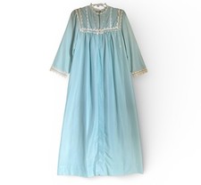 Vintage Union Made Peignoir Robe Size M Night Blue Nylon Lacey Boudoir