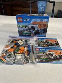 LEGO City NEW 4x4 Ambulance #40582 And Used Garbage Truck #60118