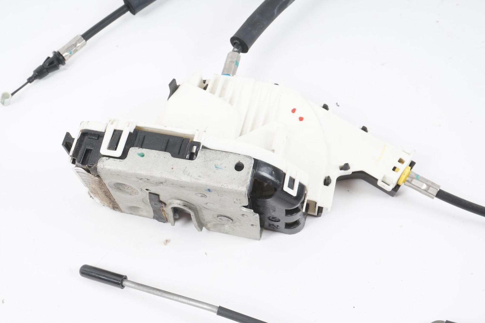 2014-2019 MASERATI GHIBLI FRONT RIGHT PASSENGER SIDE DOOR LOCK ACTUATOR OEM