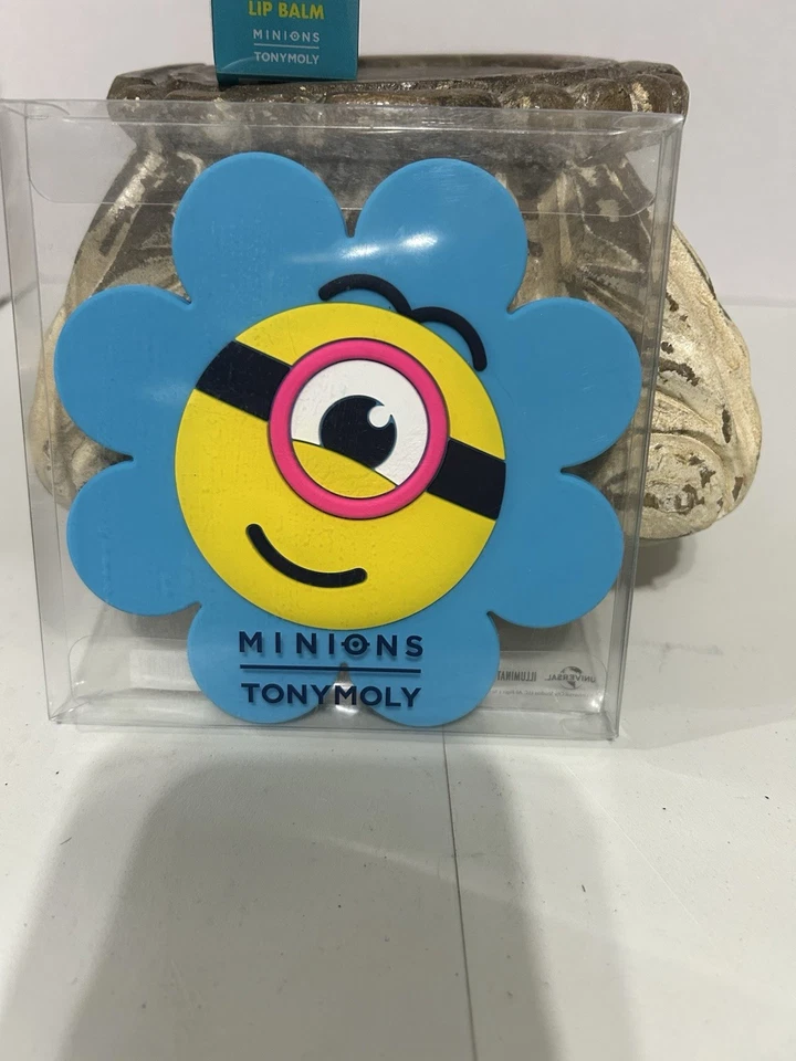 TONYMOLY MINIONS Fresa Plátano Bálsamo Labial Llavero y Espejo Edición Limitada CONJUNTO Foto 3 de 3