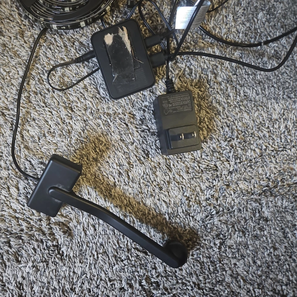 Govee Wi-Fi RGBIC LED TV Backlight with Camera for 55-65" TVs - Image 4 of 4