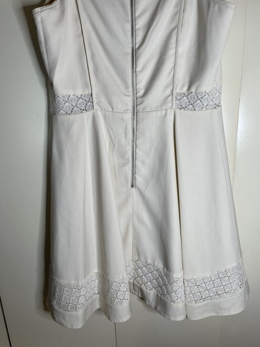 Walter Baker W118 NWT Medium Cream Leah Dress Sleeveless Fit Flare Party Hot - Picture 8 of 10