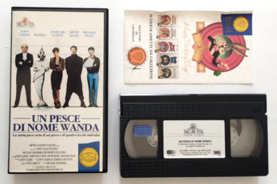 VHS Ein Fisch mit Namen Wanda Film Komödie Jamie Lee Curtis Videokassette (V116)