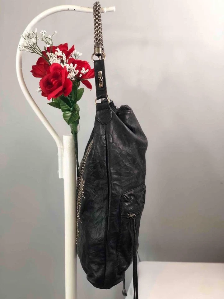 Bolso de Hombro THOMAS WYLDE Tachonado Cruz del Sol Calavera Misión en Cuero Negro Foto 3 de 4