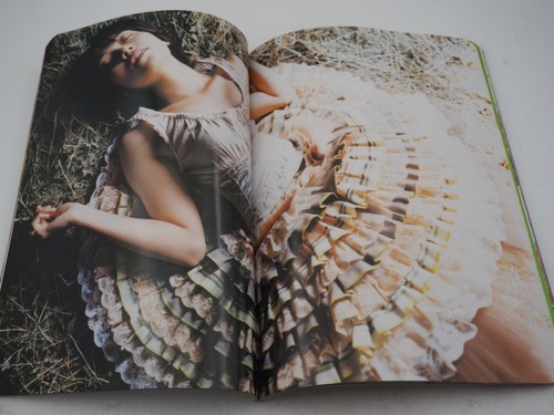 GEKKAN Photo Book magazine - Japanese - KUMIKO ENDO Ey1690 - Picture 8 of 10