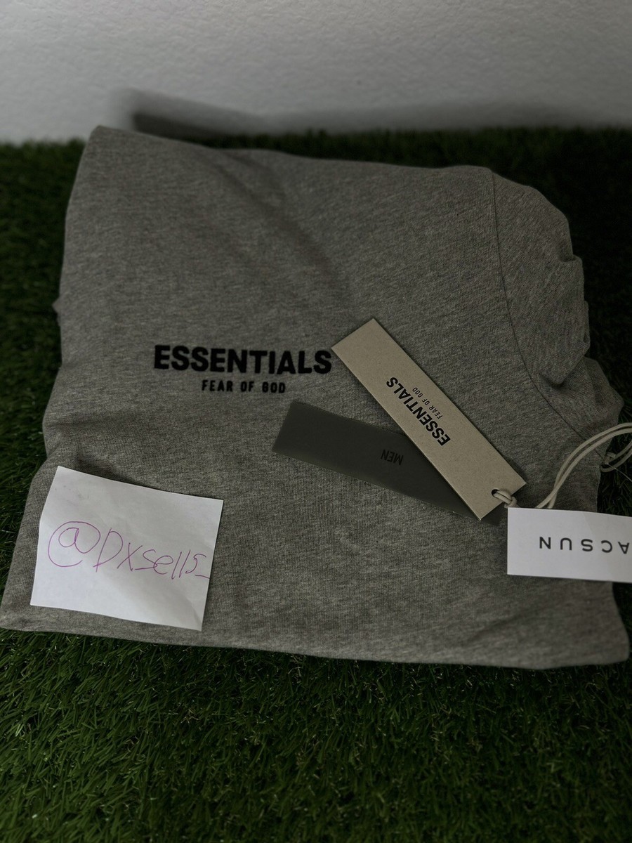 100% authentic) Fear Of God Essentials Tshirt Medium Dark