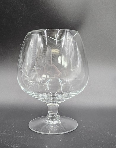 Vintage Large Brandy Snifter with Pour Spout Etched With Wheat Design - Picture 4 of 9