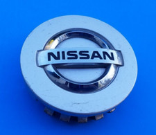 Tapacubos de llanta central Nissan 2 3/4 pulgadas Armada Frontier Pathfinder OEM A10