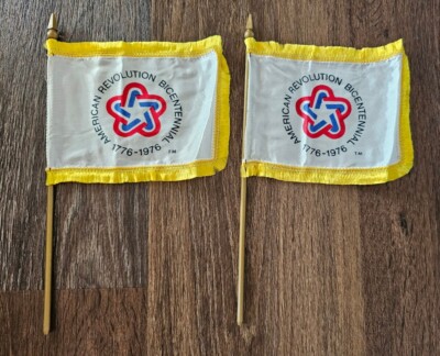 Vtg 2 American Revolution Bicentennial 1776 1976 Small Flag 5''x6'' Handheld Gold