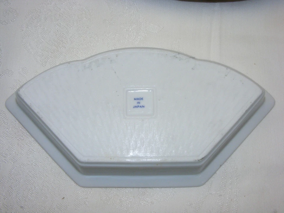 Vintage International Brass 15" Orderve Tray w 5 Porcelain Insert Bowls Japan - Image 4 of 4