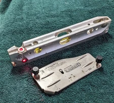 Porter Cable  Bosch 3 Alignment Laser  Torpedo Level GPL3T